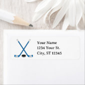 Blauwe Hockey Sticks en Puck Retouradres Etiket (Insitu)