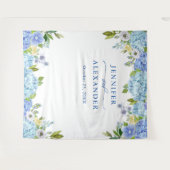 Blauwe Hortensia Bloem Bruiloft Foto Booth Achterg Wandkleed (Voorkant (horizontaal))