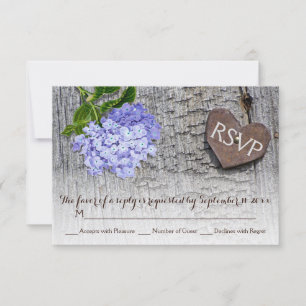 Blauwe hortensia & hart op hout bruiloft RSVP Kaartje