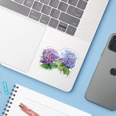 Blauwe Hortensia Watercolor Sticker (Laptop met iPhone)