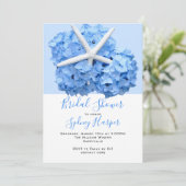 Blauwe Hortensia Zee Tuin Bruids Bruiloft Uitnodig Kaart (Staand voorkant)