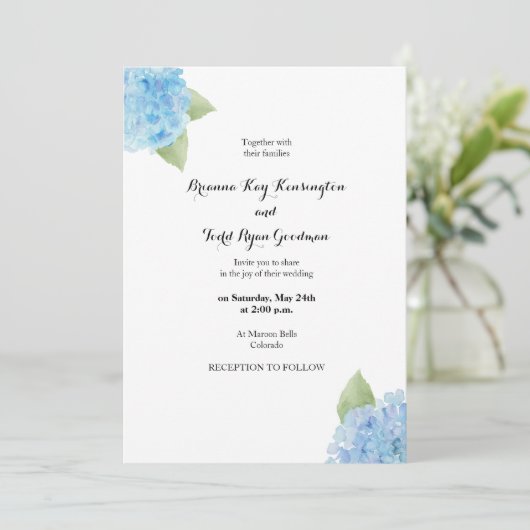 Blauwe Hydrangea Aquarel Bloemen Uitnodiging (Staand voorkant)