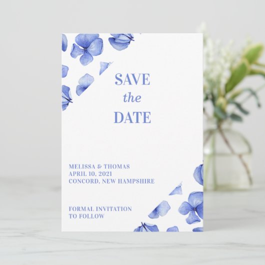 Blauwe Hydrangea bloemblaadjes niet-foto Save The Date (Staand voorkant)