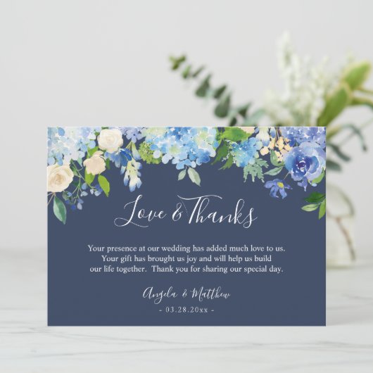 Blauwe Hydrangea Bloemen Hand Lettering Dank u Bedankkaart (Staand voorkant)