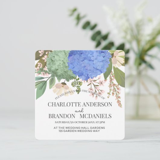Blauwe Hydrangeas Bloemenbruiloft Kaart (Staand voorkant)