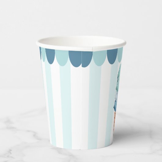 Blauwe ijscream op feestdag papieren bekers (Rechts)