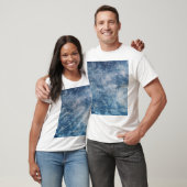 Blauwe jeans denim, getextureerde achtergrond. t-shirt (Unisex)