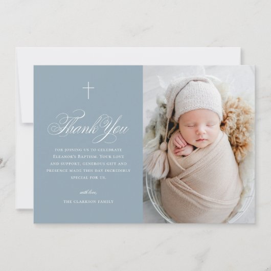 Blauwe Jongen Elegante Kruis Kalligrafie Foto Doop Bedankkaart (Voorkant)