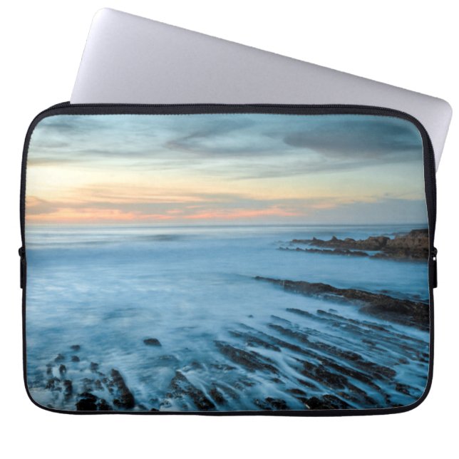 Blauwe kaap bij zonsondergang, Californië Laptop Sleeve (Voorkant)