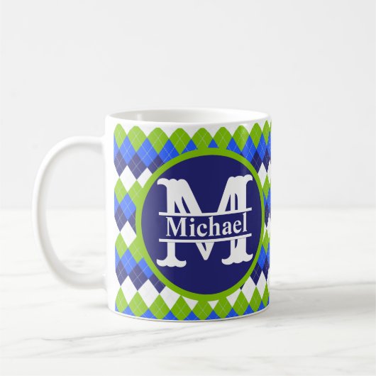 Blauwe, kalkgroene en witte argyle-monogram koffie koffiemok (Links)