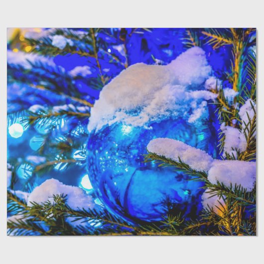 Blauwe kerstbal, sneeuw cadeaupapier (Vlak)