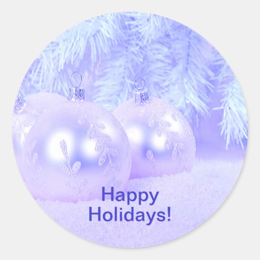 Blauwe kerstballen op sneeuw met blauwe achtergron ronde sticker (Voorkant)