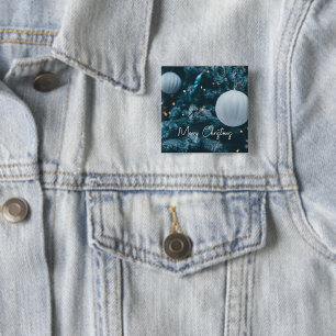 Blauwe kerstboom en kerstballen vierkante button 5,1 cm