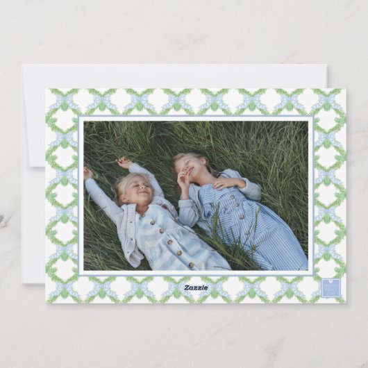 Blauwe Kerstboom Monogram Crest Foto Feestdagenkaart (Achterkant)