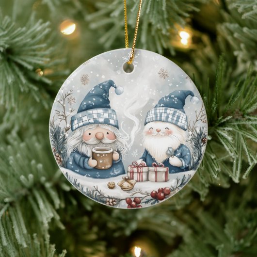 Blauwe Kerstkabouter Keramisch Ornament (Boom)