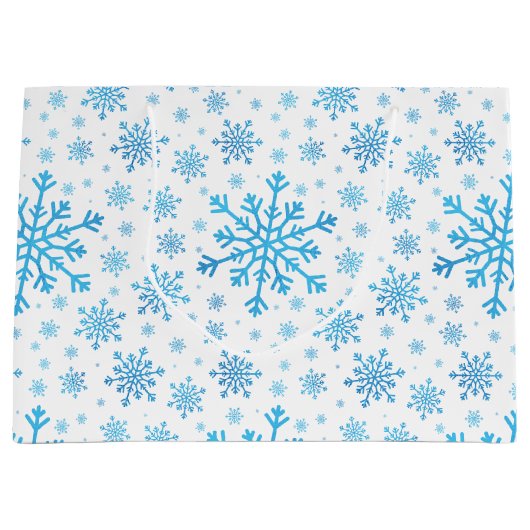  blauwe kerstsnowflakes op winterwit groot cadeauzakje (Voorkant)