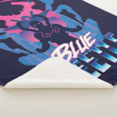 Blauwe kever retrowave versus grafisch sherpa deken (3/4)