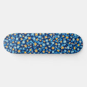 Blauwe kleine bloemen patroon persoonlijk skateboard (Horizontaal)