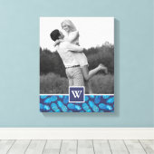 Blauwe kleurstof anananas | Foto met monogram Canvas Afdruk (Insitu (Houten vloer))