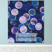 Blauwe kosmische Orbs Canvas Afdruk (Insitu (Houten vloer))