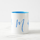  blauwe krab - monogram tweekleurige koffiemok (Center)