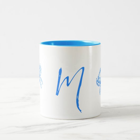  blauwe krab - monogram tweekleurige koffiemok (Center)