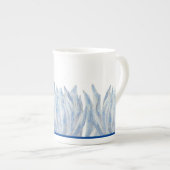 Blauwe krijtstokken op een Bone China-Mok Porselein Kop (Voorkant rechts)