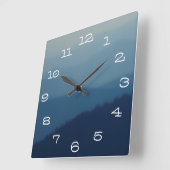 Blauwe lagen vierkante klok (Hoek)