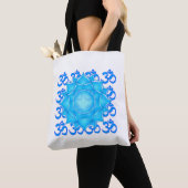 Blauwe lantaarntekening met om het patroon tote bag (Dichtbij)