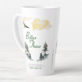 Blauwe latte mok met Bitter Thaw boekomslag (Linkerhoek)