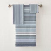 Blauwe lavendel Stripes Bad Handdoek (Insitu)