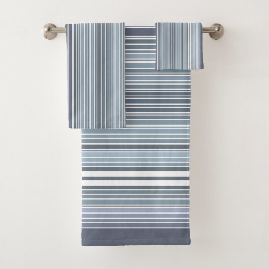 Blauwe lavendel Stripes Bad Handdoek (Insitu)