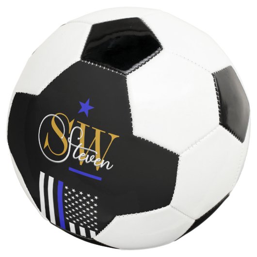 Blauwe lijn & Monogrammen Naam / Moderne Handteken Voetbal (Drie kwart)