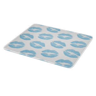 Blauwe lippen, patroon van lippen, blauwe lippenst snijplank