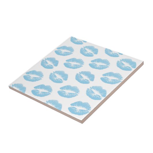 Blauwe lippen, patroon van lippen, blauwe lippenst tegeltje (Zijkant)