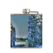 Blauwe Logging Vrachtwagen Snelweg Rijden Kunst Tr Heupfles (Achterkant)