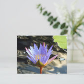 Blauwe Lotus Briefkaart (Staand voorkant)