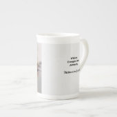 Blauwe Lotus komt uit modderige wateren (Vietnamee Porselein Kop (Voorkant rechts)