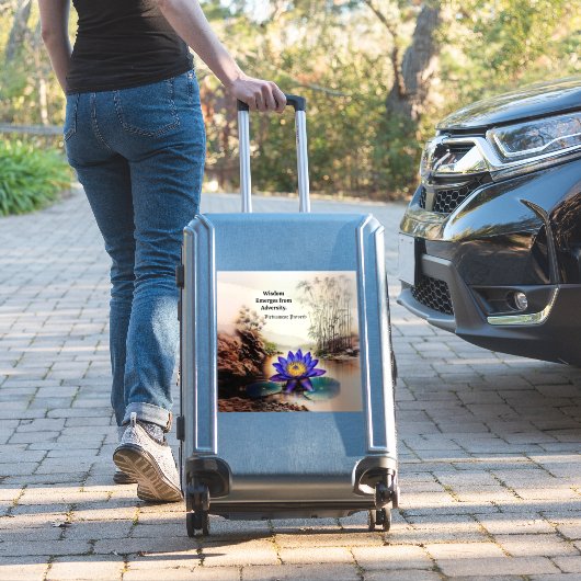 Blauwe Lotus komt uit modderige wateren (Vietnamee Sticker (Koffer Insitu)