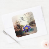Blauwe Lotus komt uit modderige wateren (Vietnamee Vierkante Sticker (Envelop)