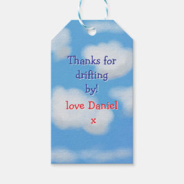 Blauwe lucht en pluizige wolken Dank je Cadeaulabel