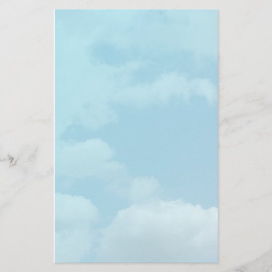 blauwe lucht en witte wolken briefpapier (Voorkant)