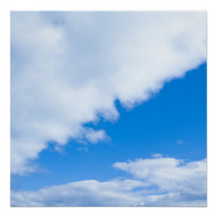Blauwe lucht en witte wolken perfect poster