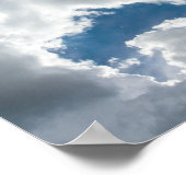 Blauwe lucht en wolken met zonlicht poster (Hoek)