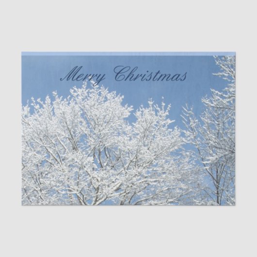 Blauwe lucht met bevroren bomen kerstweefsel tissuepapier (Voorkant)