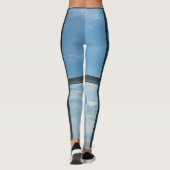 blauwe lucht ( raam op vliegveld ) leggings (Achterkant)