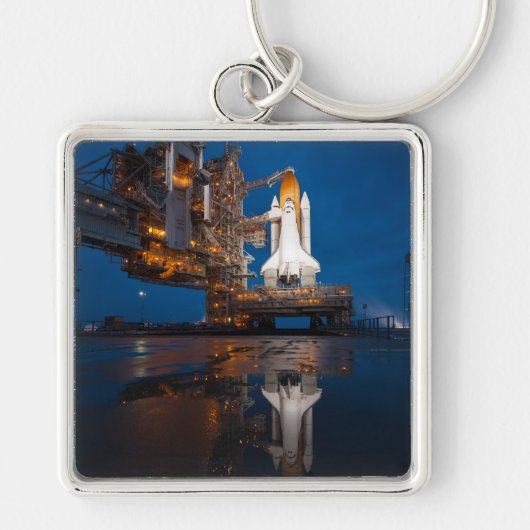 Blauwe lucht voor lancering Spaceshuttle Atlantis Sleutelhanger (Voorkant)