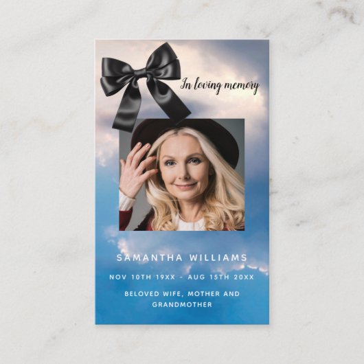 Blauwe lucht zwarte boog foto begrafenis gebedskaa visitekaartje (Voorkant)