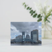 Blauwe Main Street-brug Briefkaart (Staand voorkant)
