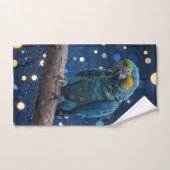Blauwe Majesteit: de blauwe ara op dromerige blauw Bad Handdoek (Handdoek)